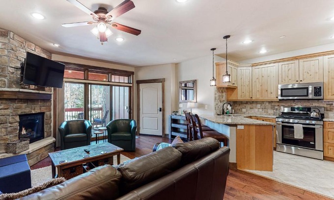 Frisco Apartment | Frisco Frolic