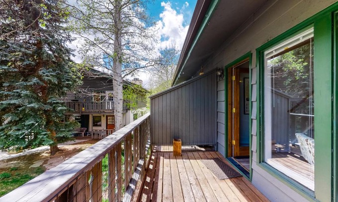 Intermountain House | Gore Creek Getaway