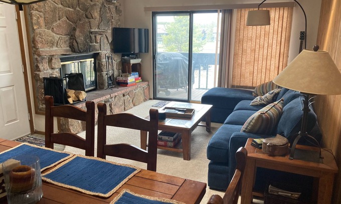 Fraser Condo | Great family ski condo with access to all the Fraser valley has to offer