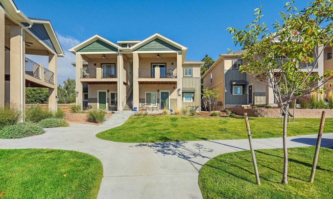 Northeast Colorado Springs Condo | Ground Floor Condo-mins to downtown-Pet Friendly