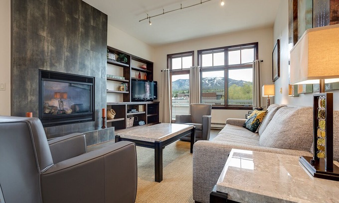 Downtown Steamboat Springs Condo | H401A by Pioneer Ridge: Downtown Luxury ~ Great Alpenglow Views! ~ A/C & Grill