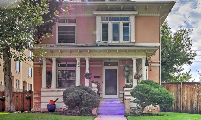 City Park West Apartment | Historic City Park Apt ~2 Mi. From Downtown Denver