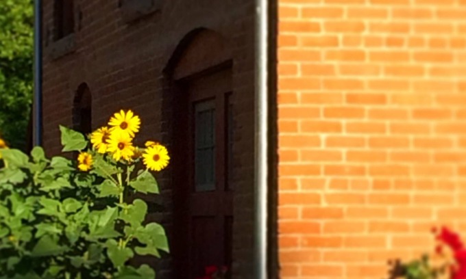 Old Town House | Historic Old Town Carriage House Rental