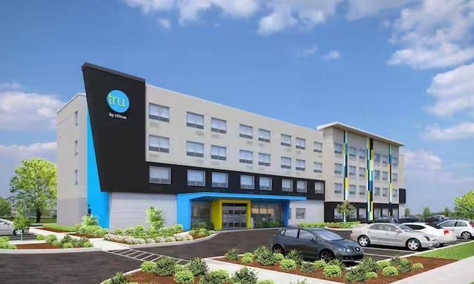 Southeast Colorado Springs Hotel | Hotel ∙ 127 guests