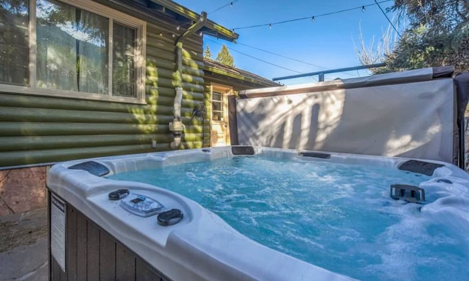 Cascade-Chipita Park House | House ∙ 4 bedrooms ∙ 8 guests