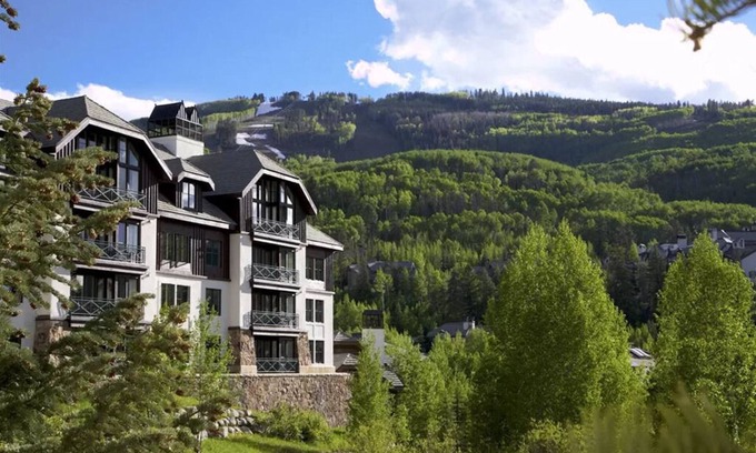 Beaver Creek Apartment | HYATT MOUNTAIN LODGE STUDIO SKI IN and OUT