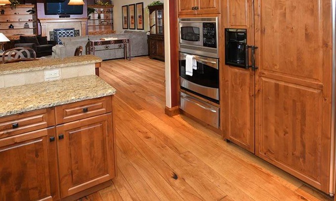 Intermountain House | Intermountain Chalet Cabin