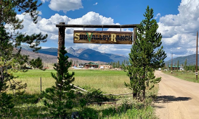 Grand Lake Cabin | ITS BACK! Lakefront 'Newly Built' Authentic Log Cabin post Troublesome Fire