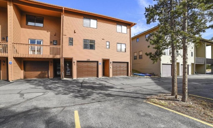 Frisco House | Lagoon 736D townhouse