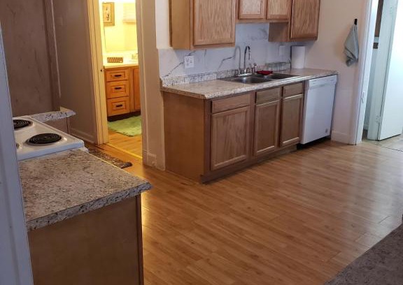 Eiber House | Lakewood Suburban House