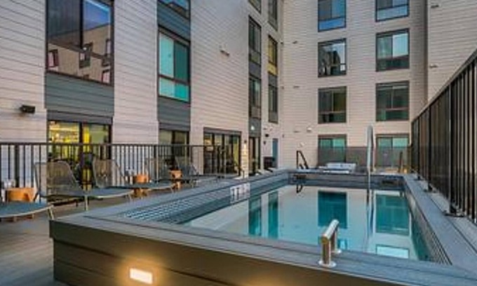 Fort Collins Apartment | Landing | Spectacular Studio, Pool, Rooftop Lounge