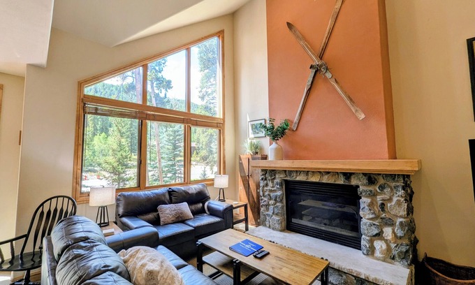Mountain House House | Large Unit with Private Hot Tub & Garage