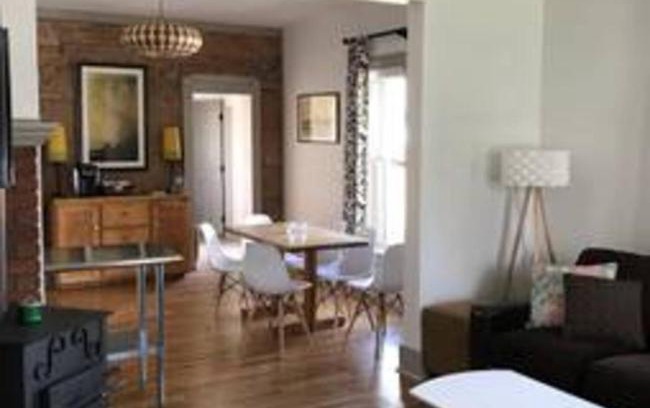 Old Town West House | Lola House! Cozy comfort, Prime Old Town Location
