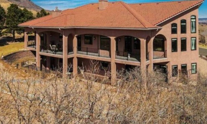 Mountain Shadows House | Luxury Mountain Getaway*Spectacular View