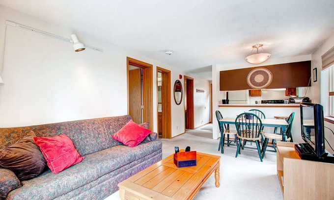 Warrior's Mark Condo | Mark IX #8: Outstanding Location - Close to Town and Slopes - Free Shuttle