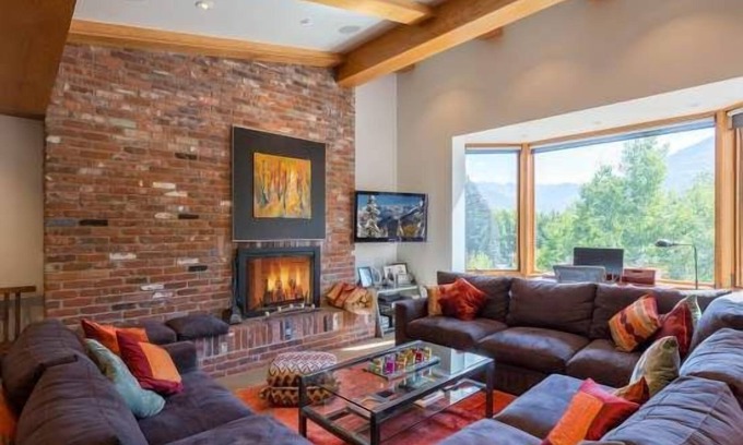 Vail Condo | Mill Creek Court Condos 100 Yards From Gondola One! Penthouse Condo