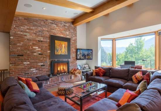 Vail Apartment | Mill Creek Court Steps to Gondola