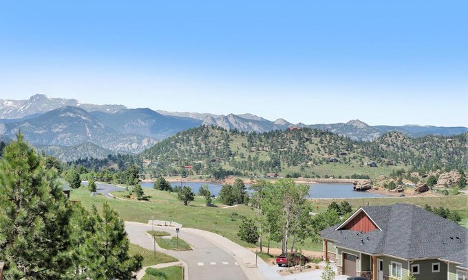 Estes Park Apartment | Mount Chiquita 10A Condo