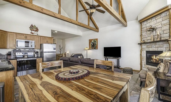 Estes Park Apartment | Mount Neota 33 Condo