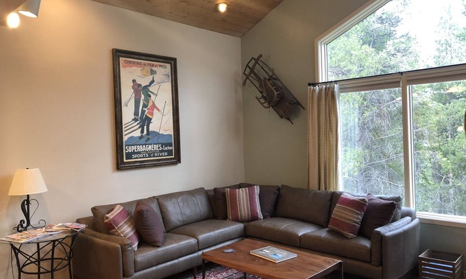 Blue River House | Mountain House - Private Hot Tub - Minutes to Breck