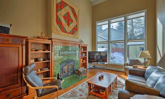 Frisco House | Mtn-View Home w/Deck: Walk to Dtwn Frisco!