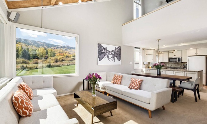 Snowmass Village Condo | New! Family friendly Snowmass retreat w. hot tub and pool. 5 minutes to resort!