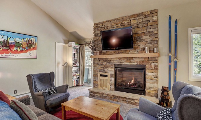 Keystone Condo | On Free Shuttle Route to the Slopes/Pool, Hot Tub, and Sauna Access