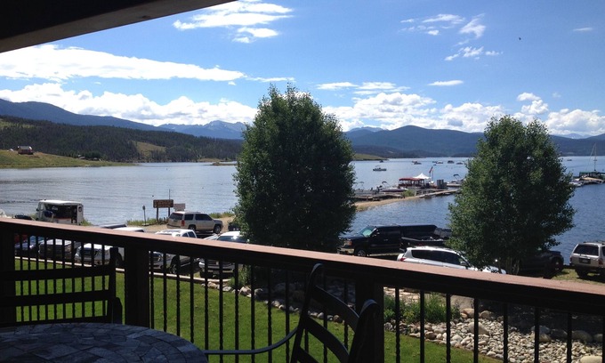 Grand Lake House | Peaceful,Lakeview on Lake Granby,Hot Tub,3 decks,10min RMNP & grand lk,BBQ Grill