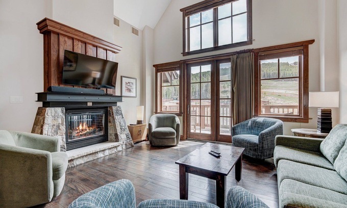 Peak 8 Condo | Penthouse 4 Bedroom Condo at Base of Peak 8 by RedAwning