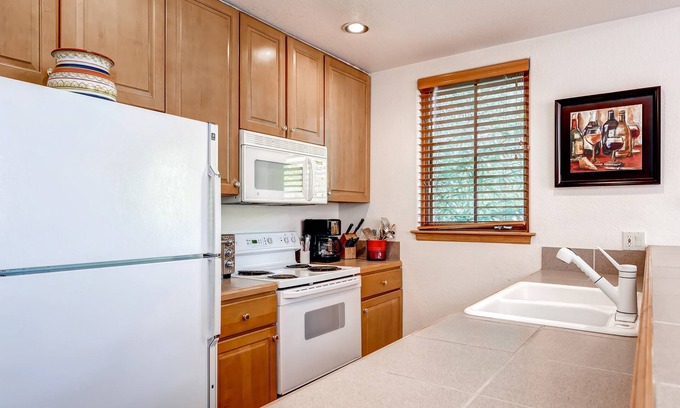 Edwards Condo | Private Balcony & Fireplace, Access Hot Tub