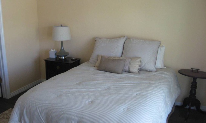 Chatfield Bluffs Resort | Private room ∙ 2 guests