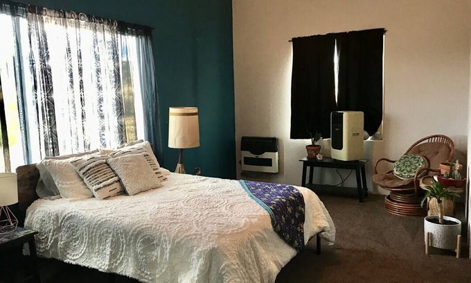Penrose Resort | Private room ∙ 4 guests