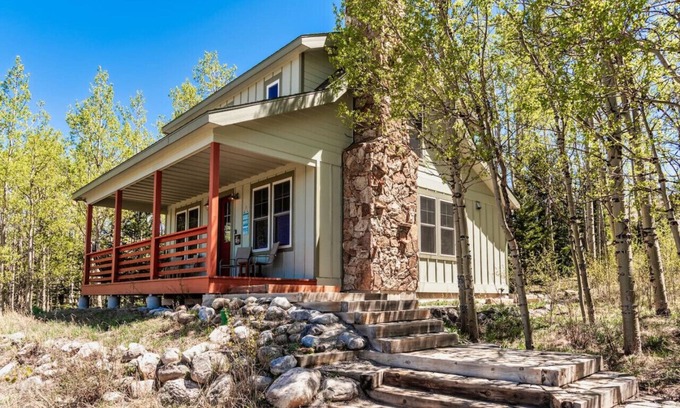 Warm Springs Cabin | Private Secluded Cabin Unbelievable Views