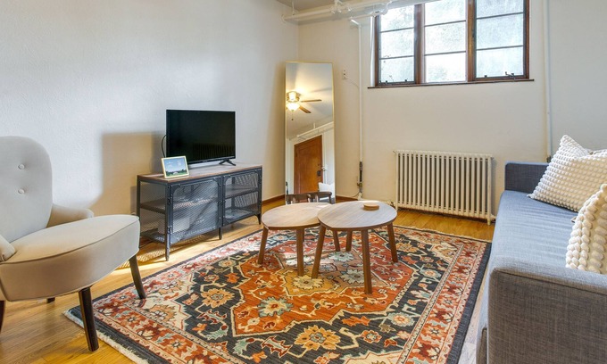 City Park Condo | Quaint Denver Vacation Rental Near City Park & Zoo