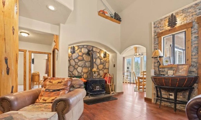 Alma House | Reel Mountain Getaway with Stocked Private Pond