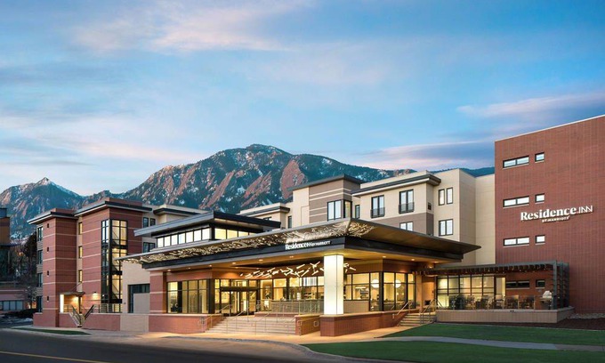 Goss - Grove Hotel | Residence Inn by Marriott Boulder Canyon Boulevard