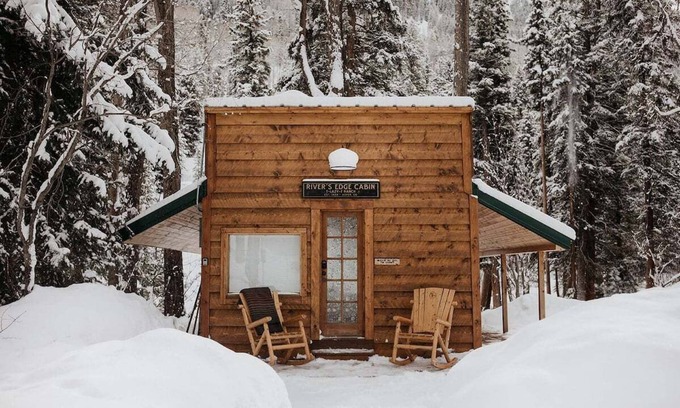 Aspen Cabin | River's Edge | Experience Maroon Bells @ T-Lazy 7