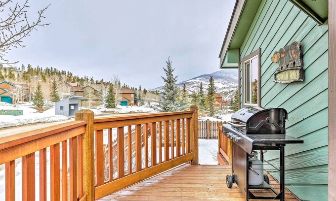 Willowbrook Meadows House | Silverthorne Home w/Views: Walk to Trails!