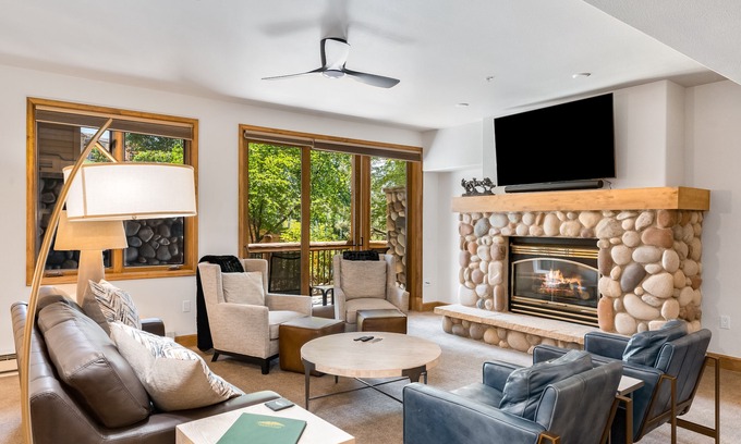 Steamboat Springs Condo | Ski-in/out condo with W/D, gas fireplace, pool, hot tub, & free WiFi