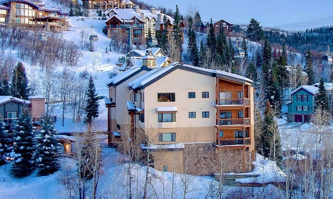 Steamboat Springs Condo | Ski In/Out with Unforgettable Views-Hot Tub-Garage-Grill-Deck-W/D in Unit-Fireplace-Updated/Quiet