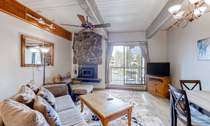 Steamboat Springs Condo | Ski-in/Ski-Out, Outdoor Pool, Hot Tub, Tennis, Sauna, & Gym