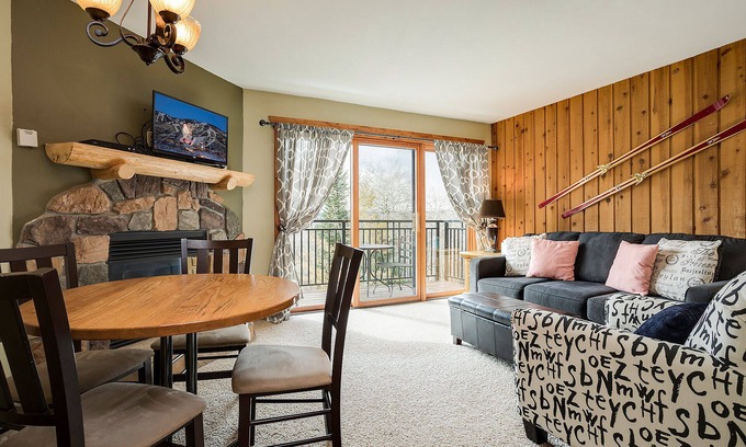 Steamboat Springs Condo | SL206 | Mountainside Getaway | 100 Yds to Lift | Hot Tub | Winter Shuttle