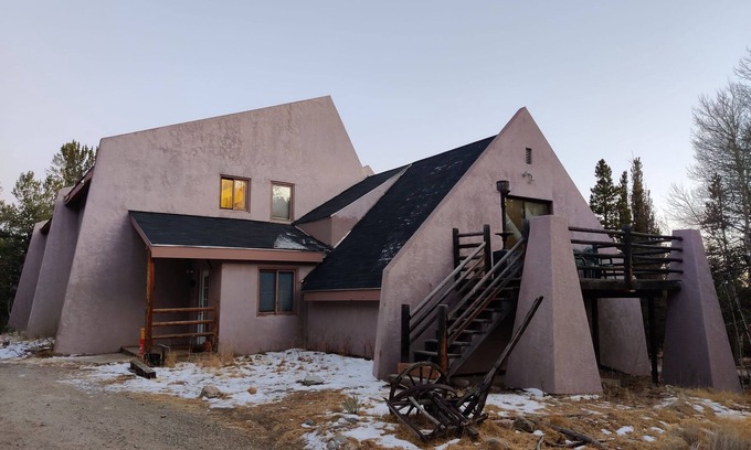 Fairplay Cabin | Spacious Mountain Home with Hot Tub on 10 Acres, Nearby Skiing