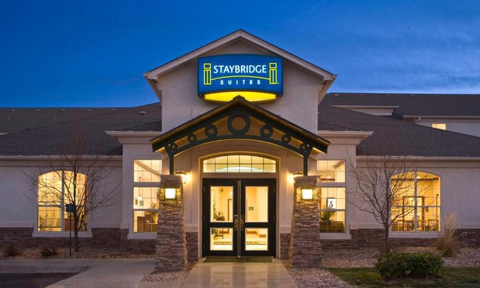 Englewood Hotel | Staybridge Suites Denver Tech Center by IHG