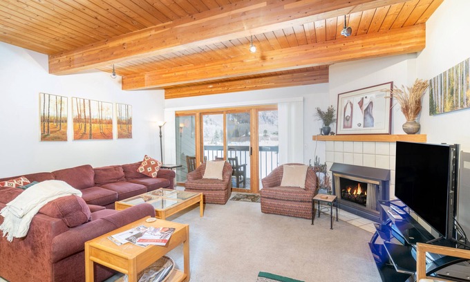 Telluride Condo | Steps to the River Trail and a Block from the Gondola!