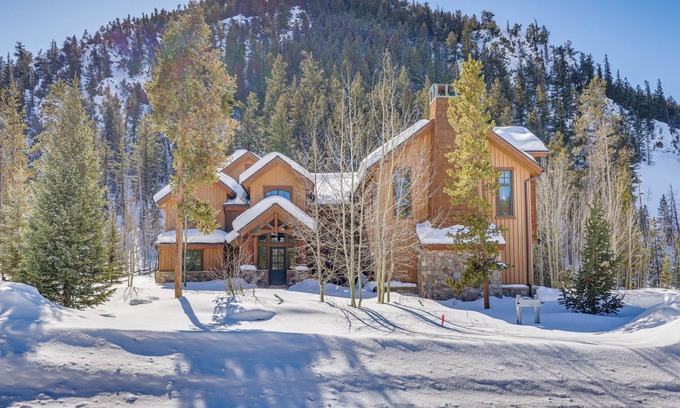 Keystone House | Stunning custom Home w/private hot tub, quick drive to the slopes!