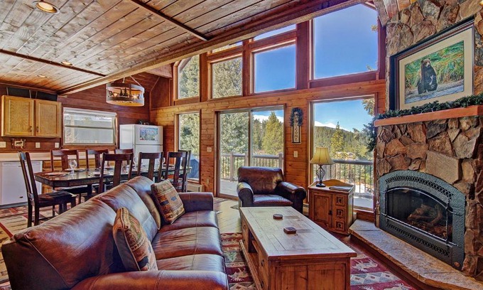 Warrior's Mark House | Summit View Chalet Townhouse