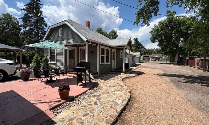 Colorado Springs Cottage | The Cottage