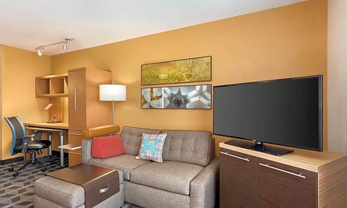Golden Hotel | TownePlace Suites Denver West/Federal Center
