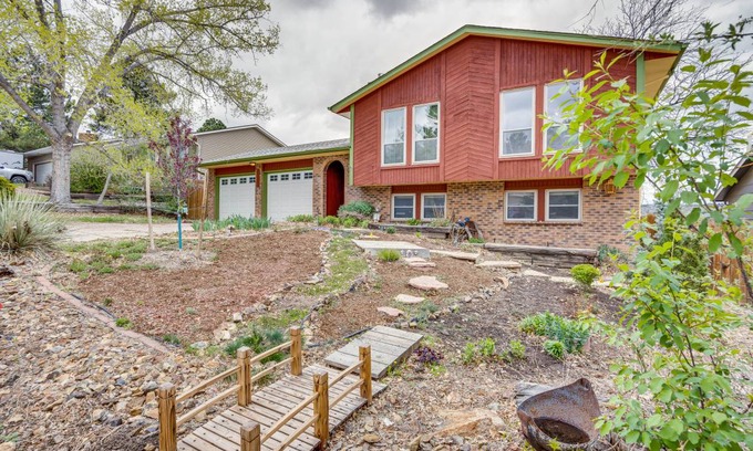 Kissing Camels House | 214 m² House ∙ 3 bedrooms ∙ 8 guests